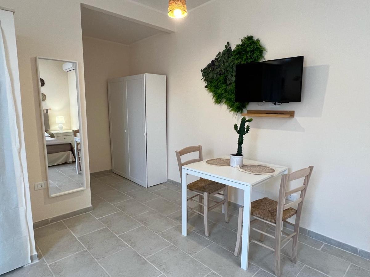 דירות לפוראנו Seaside Temporary House מראה חיצוני תמונה