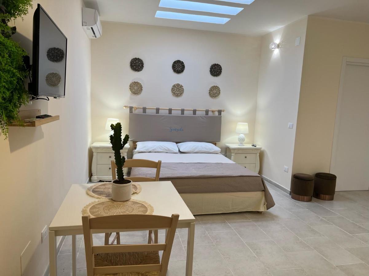 דירות לפוראנו Seaside Temporary House מראה חיצוני תמונה