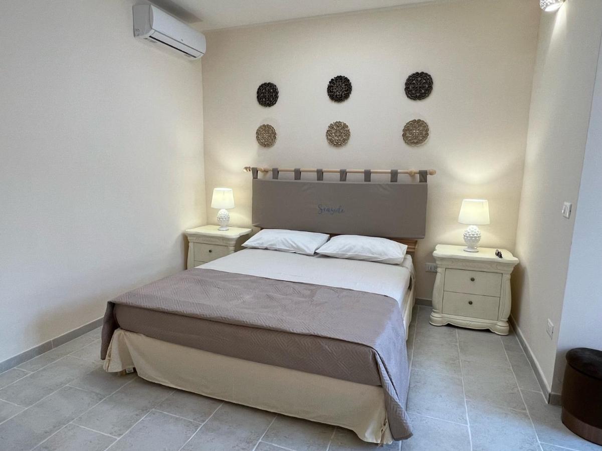 דירות לפוראנו Seaside Temporary House מראה חיצוני תמונה